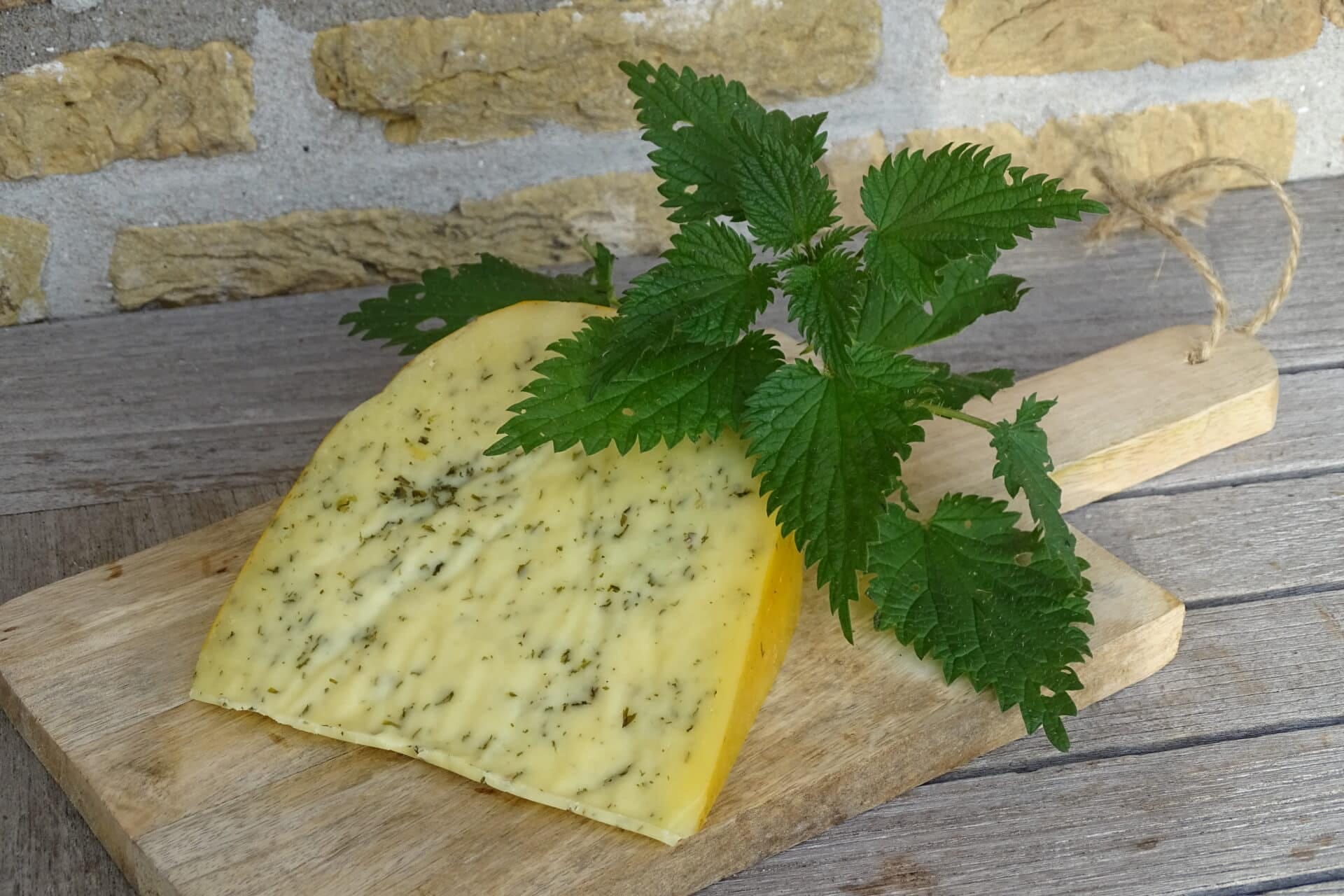 Boerenkaas met brandnetel